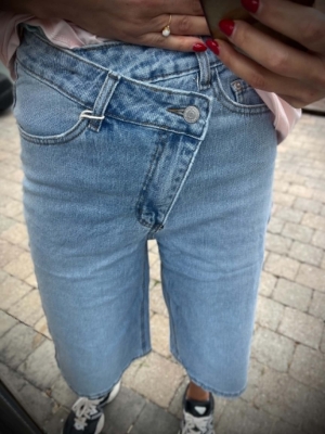 Bermuda Jeans Kalida