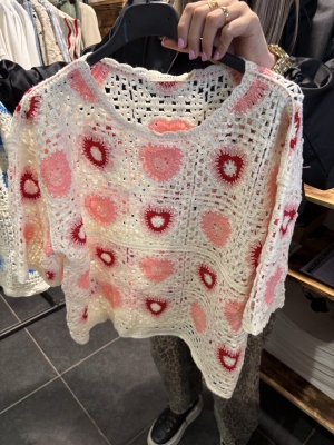 Pull Flowers Rose
